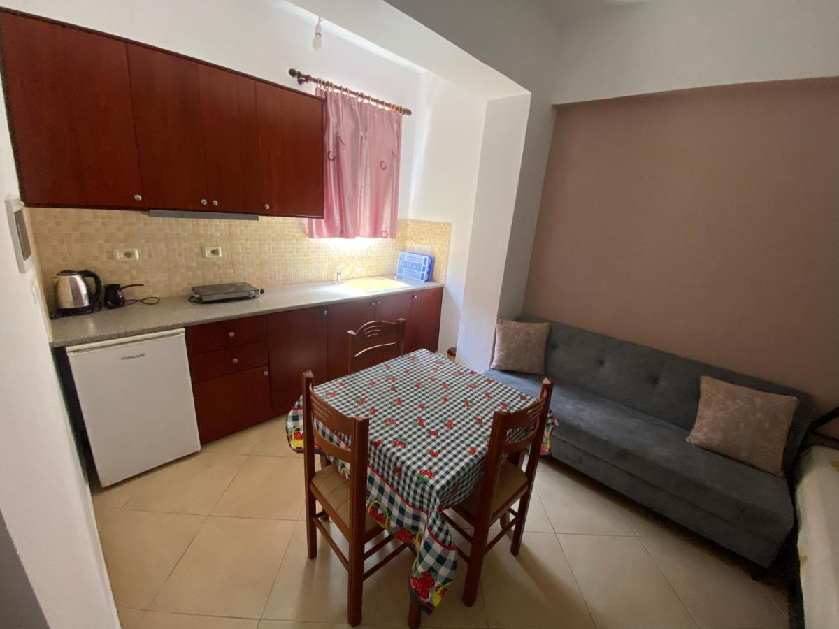 Resol Hotel Ksamil Exterior photo