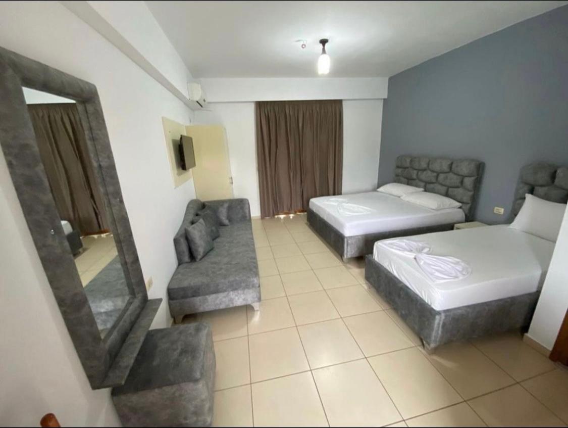 Resol Hotel Ksamil Exterior photo