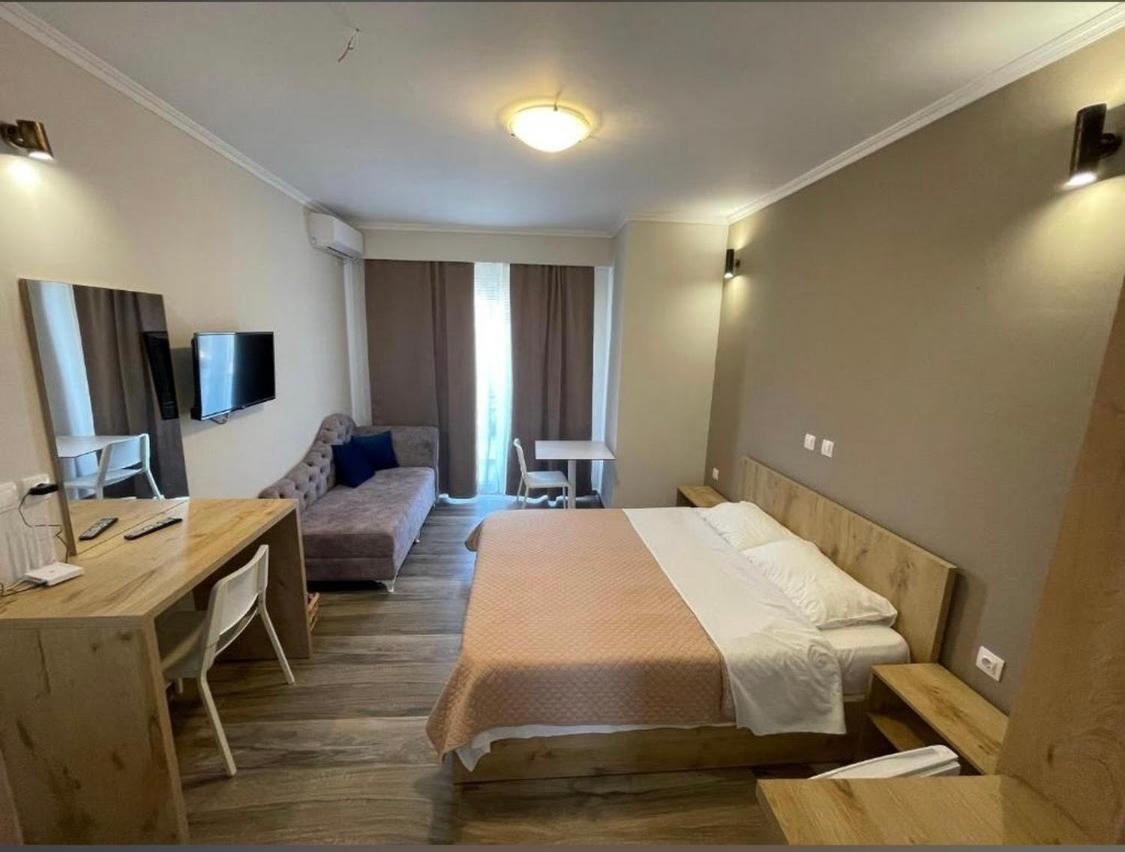 Resol Hotel Ksamil Exterior photo
